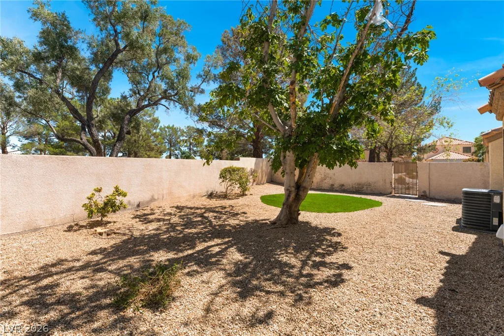 2433 Chatfield, Las Vegas, NV 89128