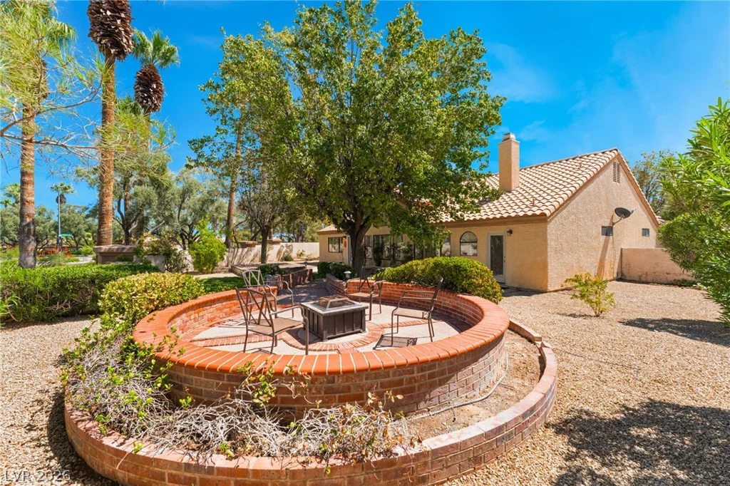 2433 Chatfield, Las Vegas, NV 89128