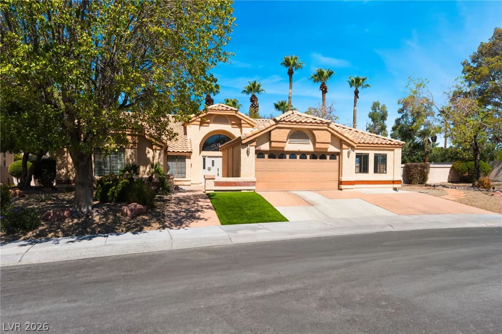 2433 Chatfield, Las Vegas, NV 89128