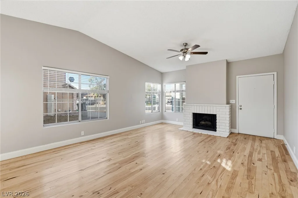 6808 Megan, Las Vegas, NV 89108