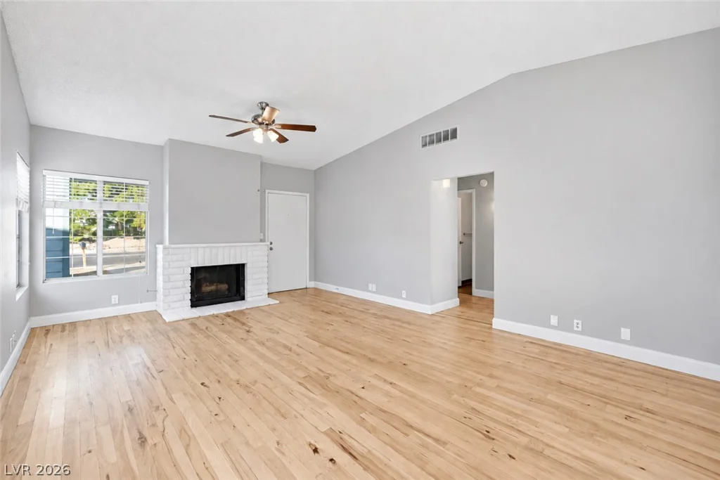 6808 Megan, Las Vegas, NV 89108