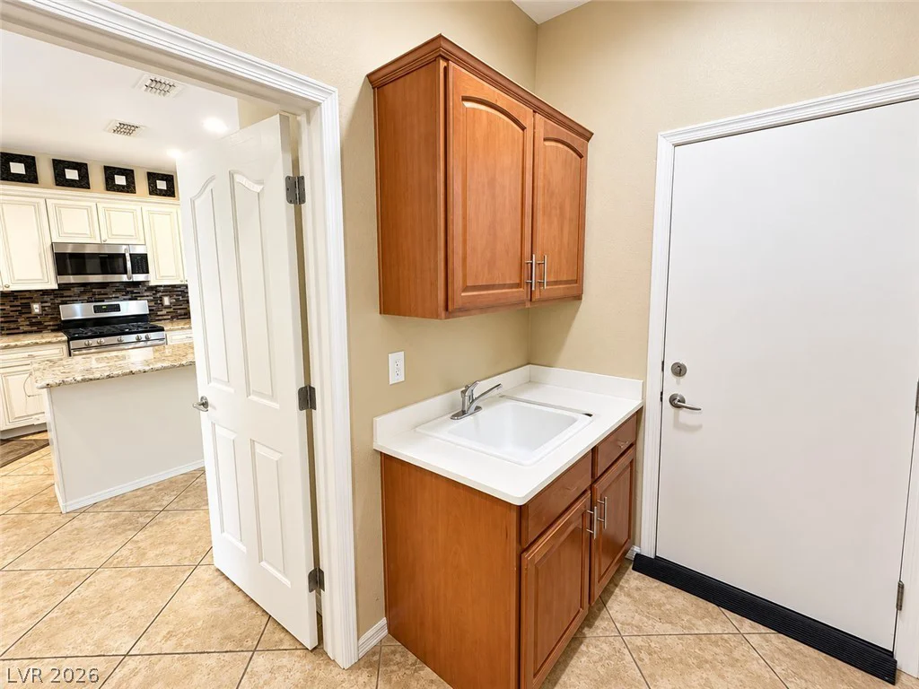 2309 Ozark Plateau, Henderson, NV 89044