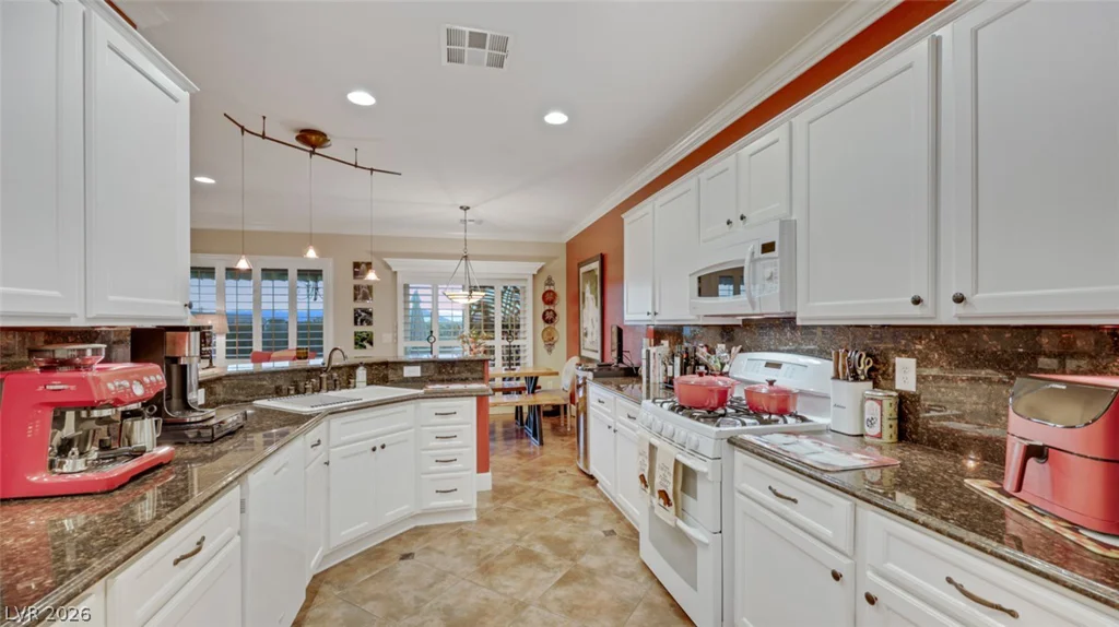 2448 Hamonah, Henderson, NV 89044