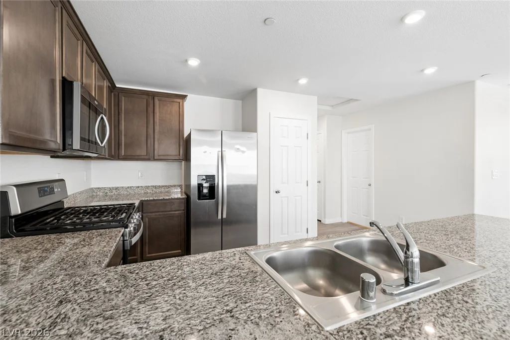 4474 Pineham, Las Vegas, NV 89115