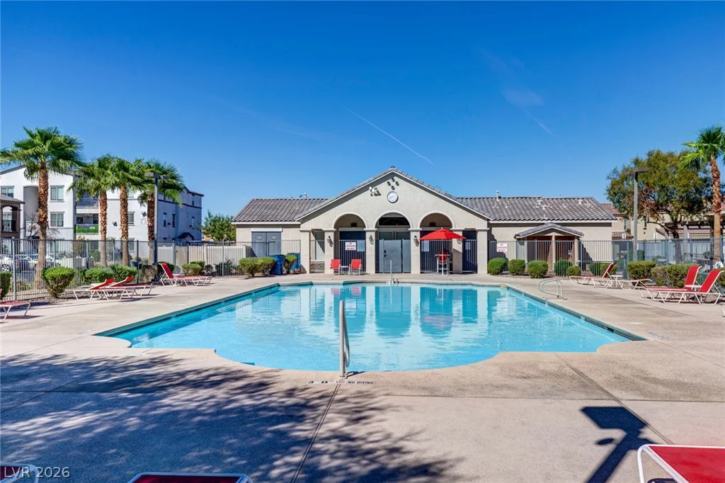 4474 Pineham, Las Vegas, NV 89115