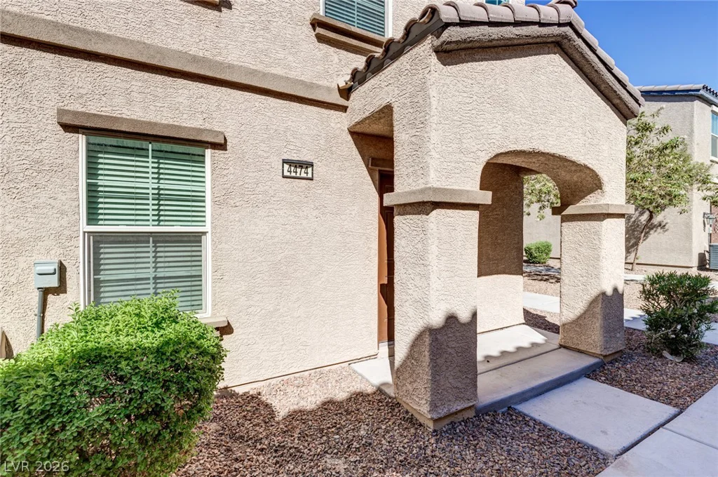 4474 Pineham, Las Vegas, NV 89115