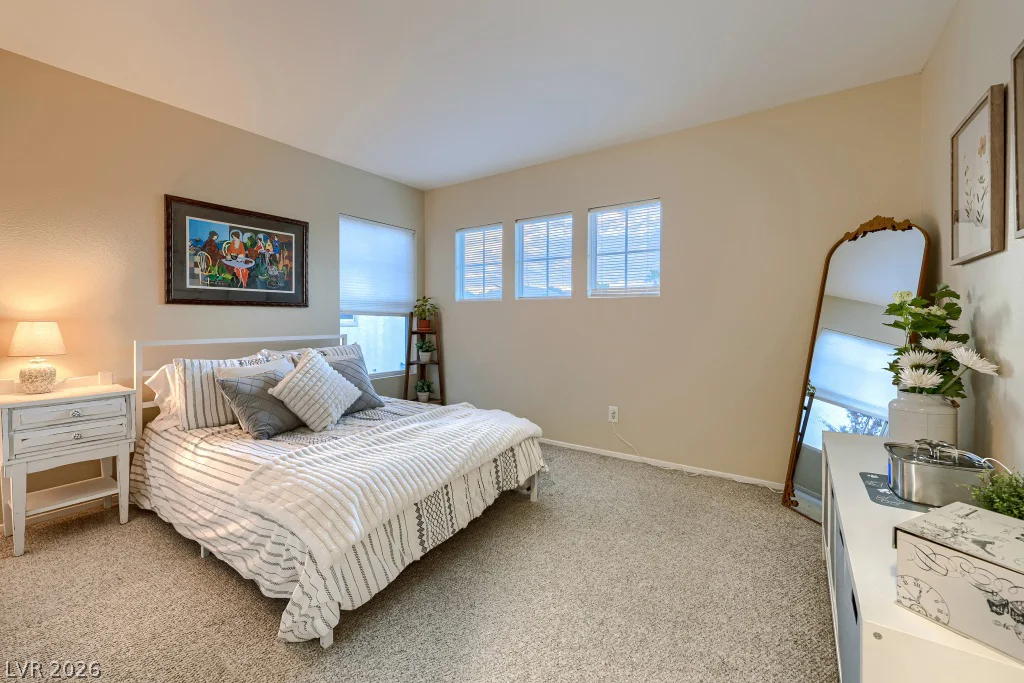9739 Tumble Lake, Las Vegas, NV 89147