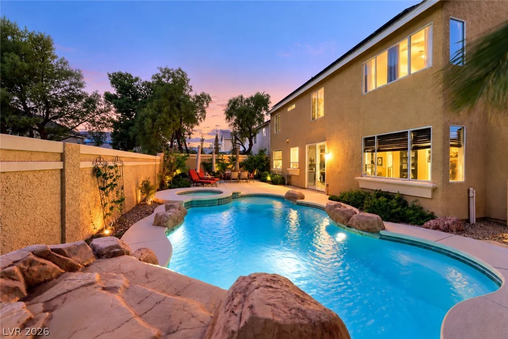 9739 Tumble Lake, Las Vegas, NV 89147