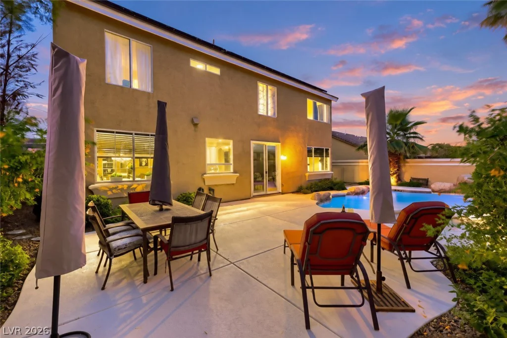 9739 Tumble Lake, Las Vegas, NV 89147