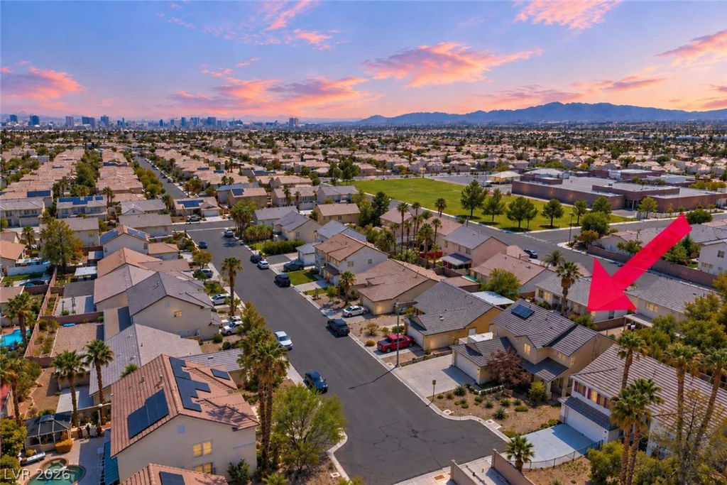 9739 Tumble Lake, Las Vegas, NV 89147