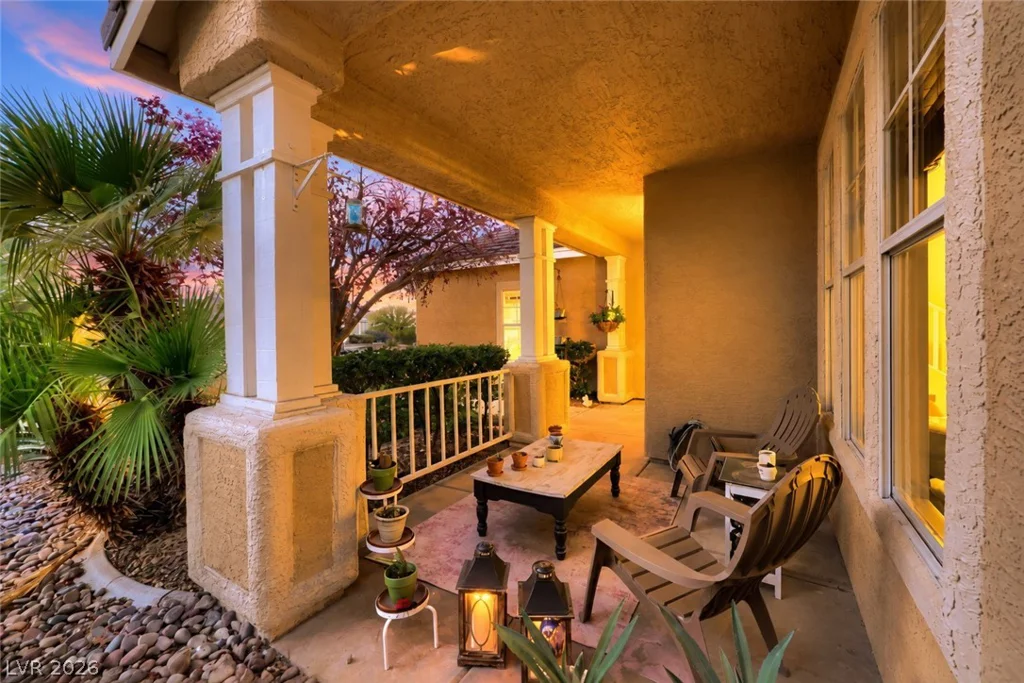 9739 Tumble Lake, Las Vegas, NV 89147