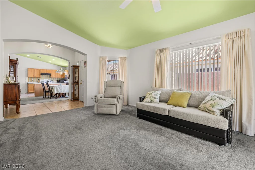 7857 Delhi, Las Vegas, NV 89129