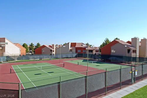 5034 Rainbow, Las Vegas, NV 89118