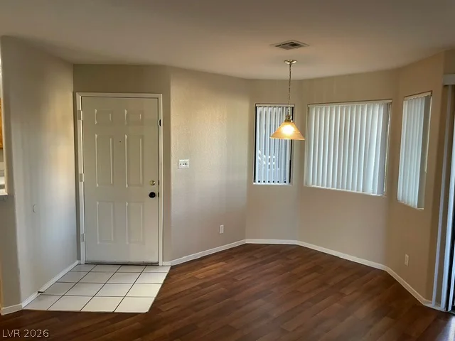 5034 Rainbow, Las Vegas, NV 89118