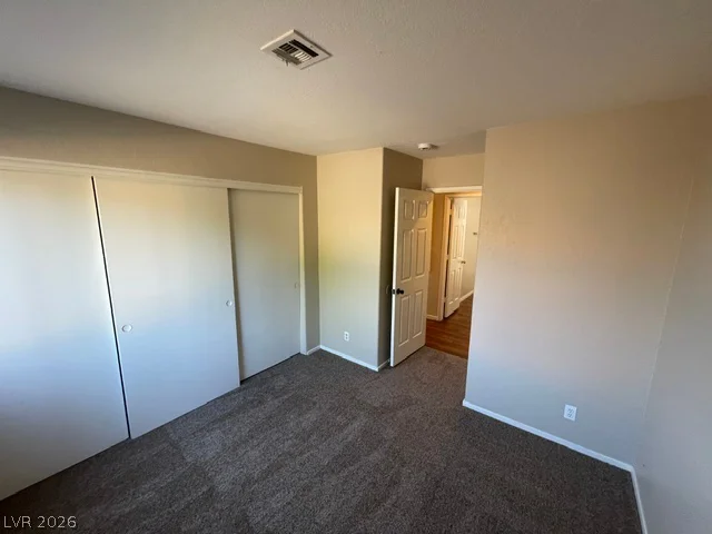 5034 Rainbow, Las Vegas, NV 89118