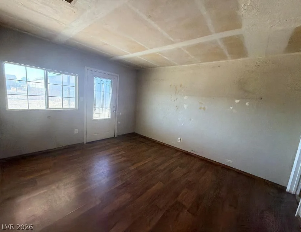 851 Carey, North Las Vegas, NV 89030
