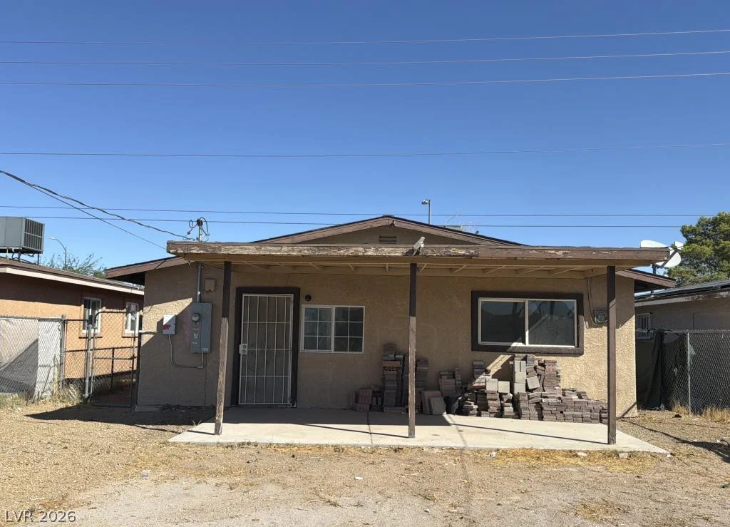 851 Carey, North Las Vegas, NV 89030