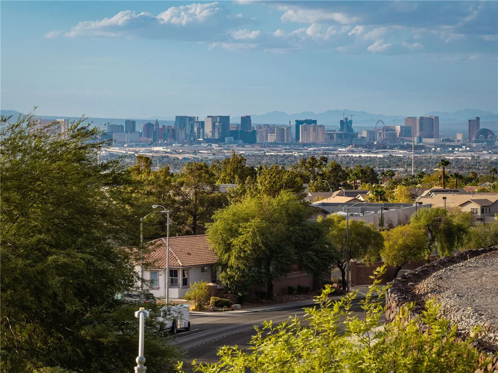 2381 Predera, Henderson, NV 89052