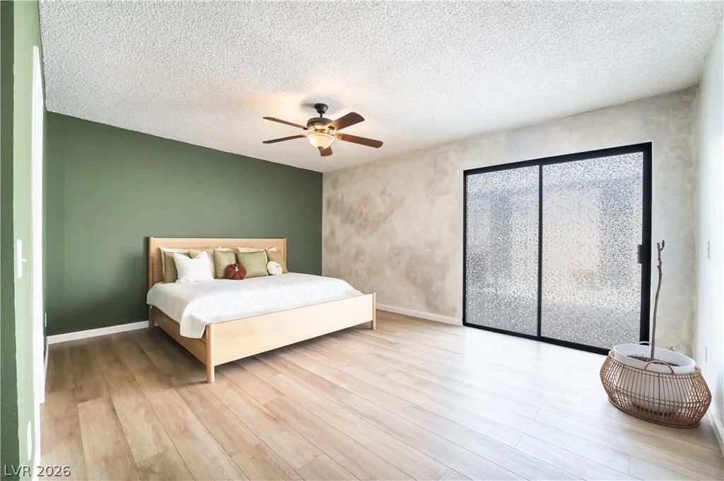 3823 Columbus, Las Vegas, NV 89121