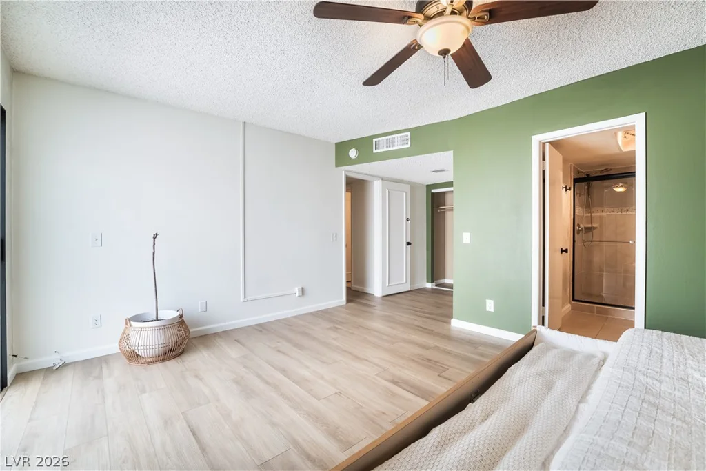 3823 Columbus, Las Vegas, NV 89121