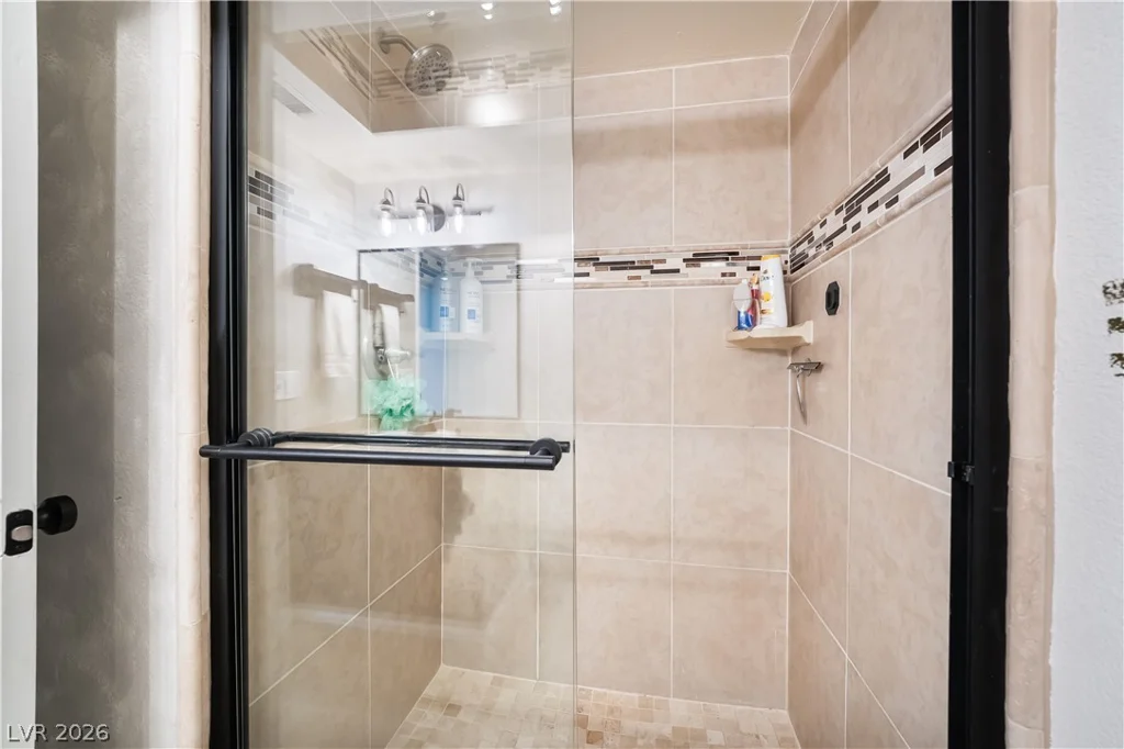 3823 Columbus, Las Vegas, NV 89121