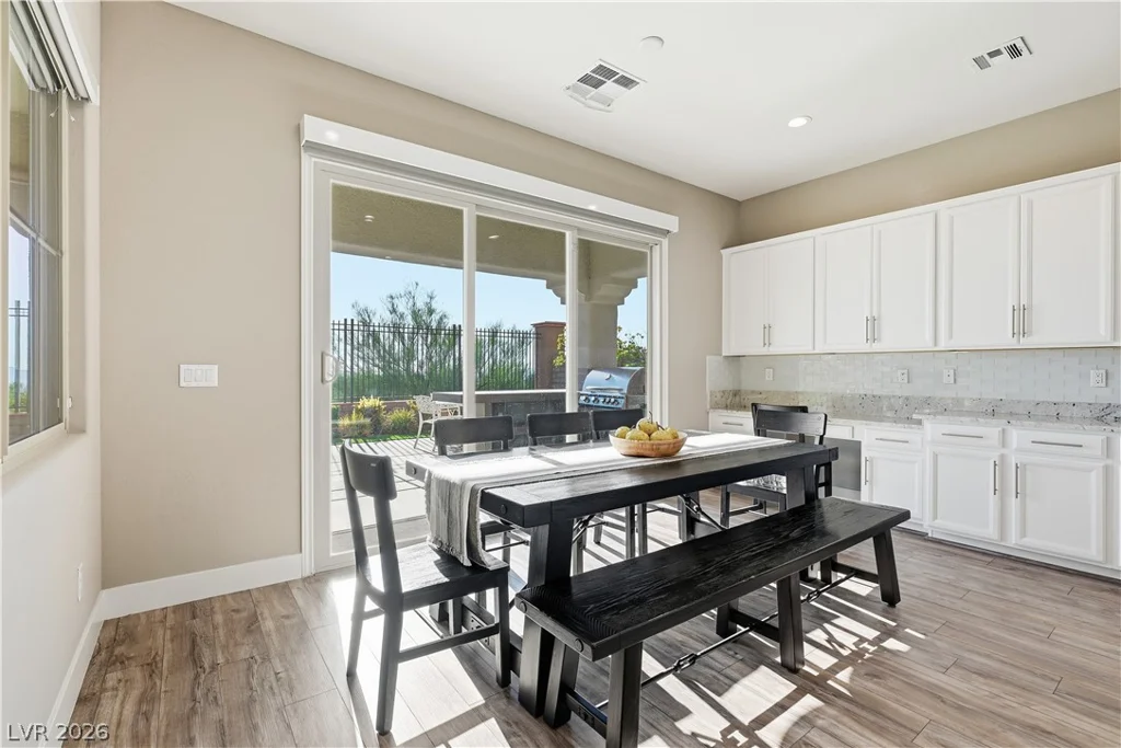 216 Highspring, Las Vegas, NV 89138