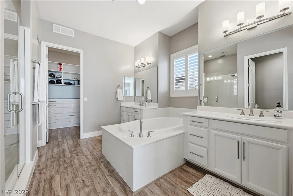 216 Highspring, Las Vegas, NV 89138