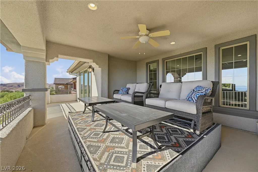 216 Highspring, Las Vegas, NV 89138