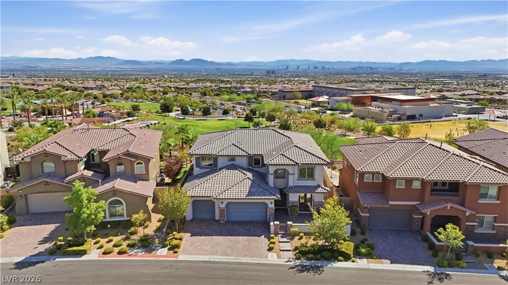 216 Highspring, Las Vegas, NV 89138