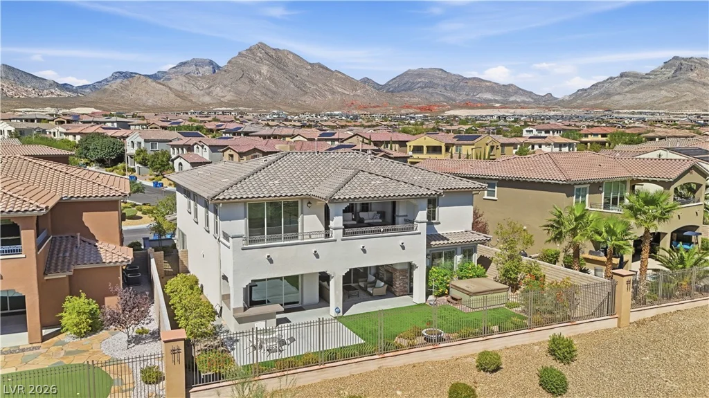 216 Highspring, Las Vegas, NV 89138