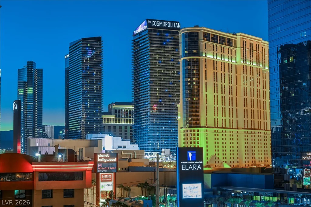 125 HARMON, Las Vegas, NV 89109