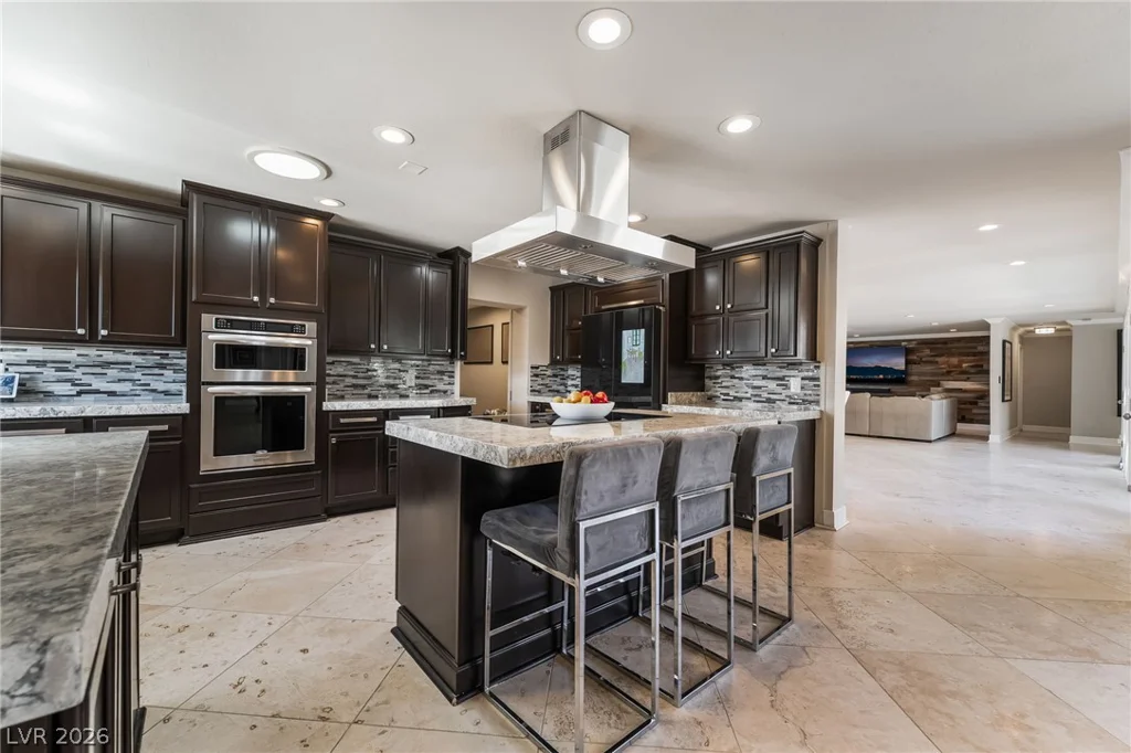 9120 Mohawk, Las Vegas, NV 89139
