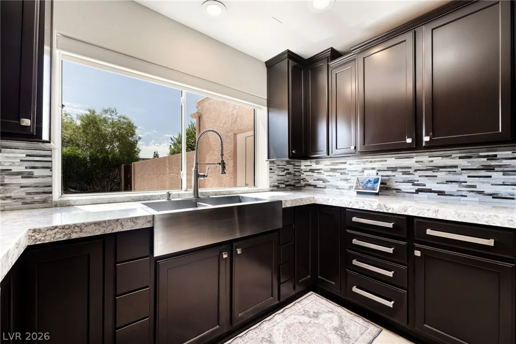 9120 Mohawk, Las Vegas, NV 89139