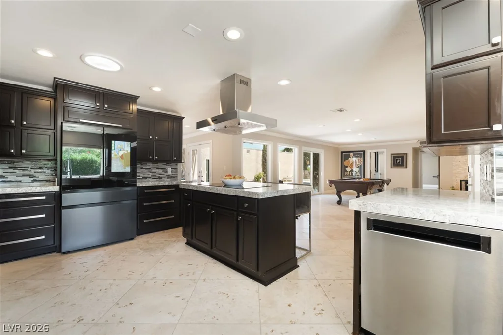 9120 Mohawk, Las Vegas, NV 89139