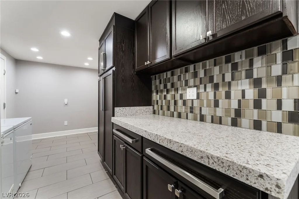 9120 Mohawk, Las Vegas, NV 89139
