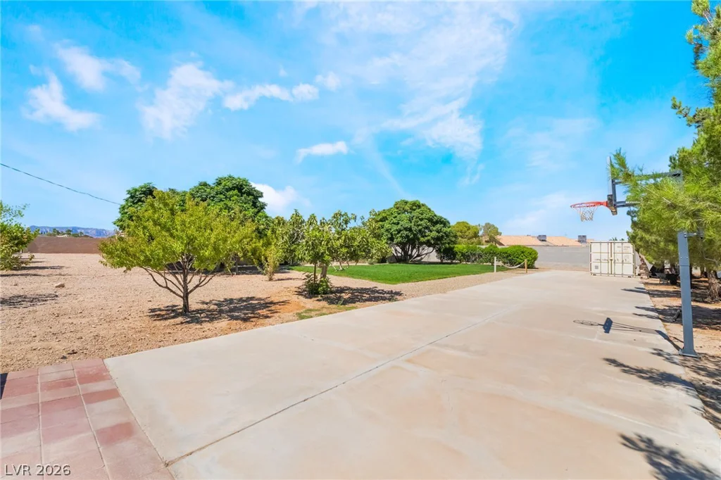 9120 Mohawk, Las Vegas, NV 89139