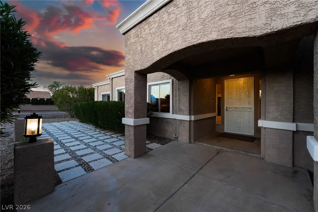 9120 Mohawk, Las Vegas, NV 89139