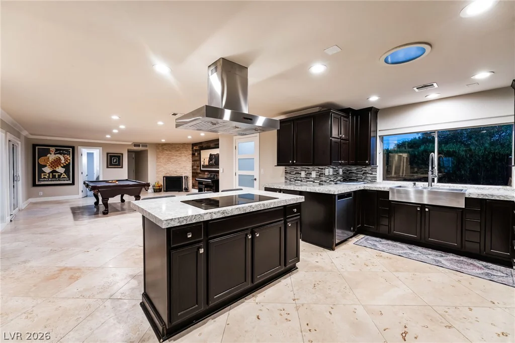 9120 Mohawk, Las Vegas, NV 89139