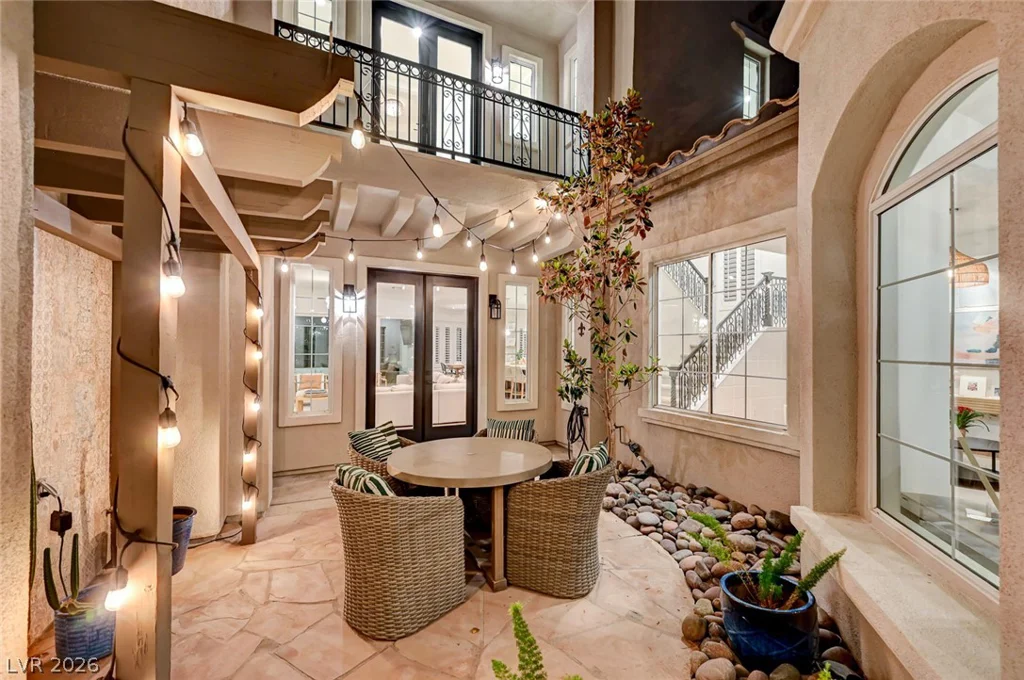 1920 Alcova Ridge, Las Vegas, NV 89135