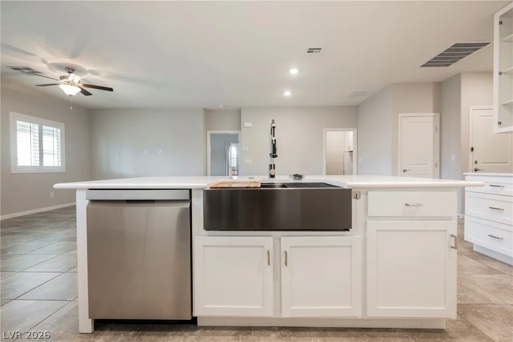 4321 Meline, North Las Vegas, NV 89084