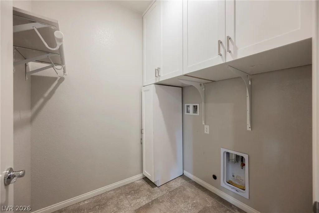 4321 Meline, North Las Vegas, NV 89084