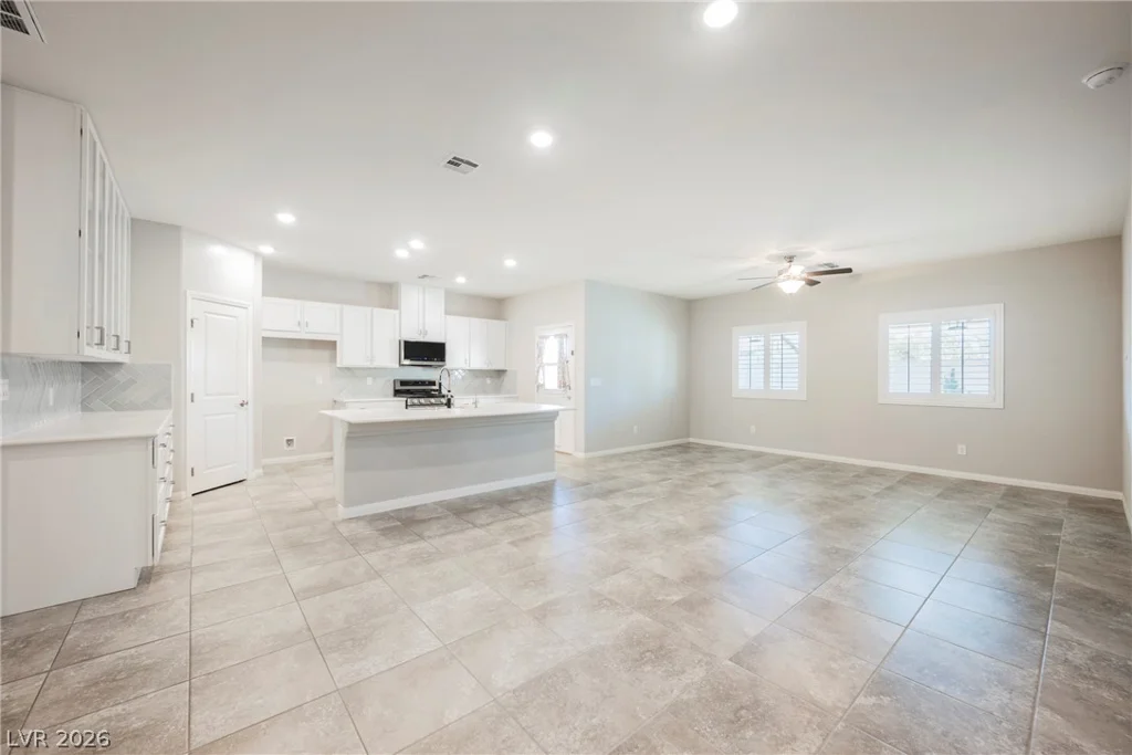 4321 Meline, North Las Vegas, NV 89084
