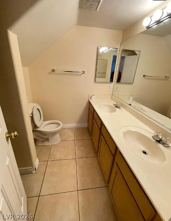 2966 Savers, Las Vegas, NV 89115