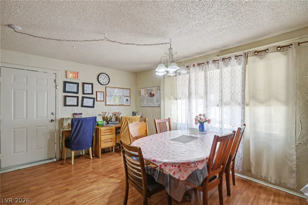 1905 17th, Las Vegas, NV 89104
