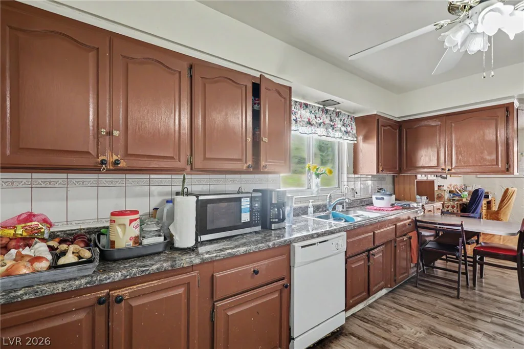 1905 17th, Las Vegas, NV 89104