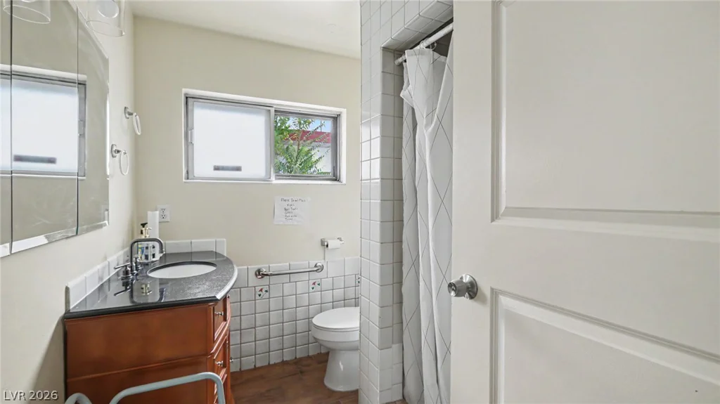 1905 17th, Las Vegas, NV 89104