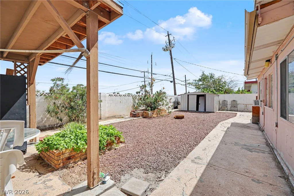 1905 17th, Las Vegas, NV 89104