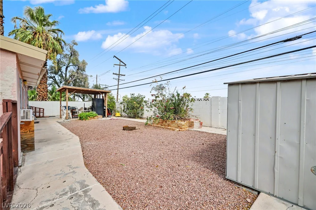 1905 17th, Las Vegas, NV 89104