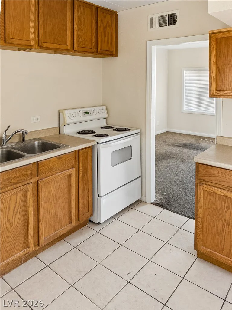 107 Victory, Henderson, NV 89015