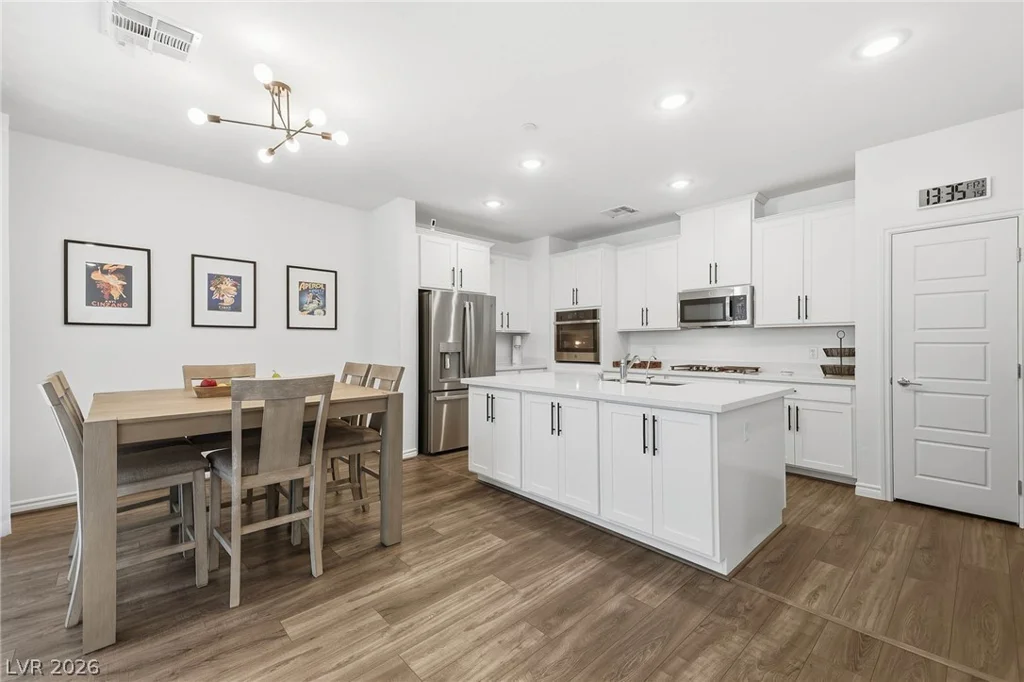 2555 Hampton, Henderson, NV 89052